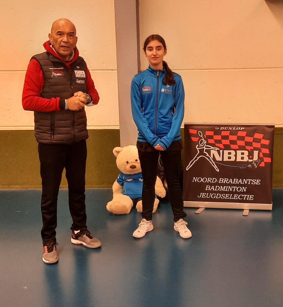 Foto bij De 1e Baddy van het seizoen 23/24 – NBBJ