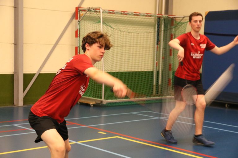 Spelers in actie tijdens het NBBJ-toernooi